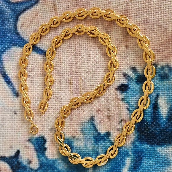 Vintage Jewelry - Vintage 80's Goldtone Link Chain